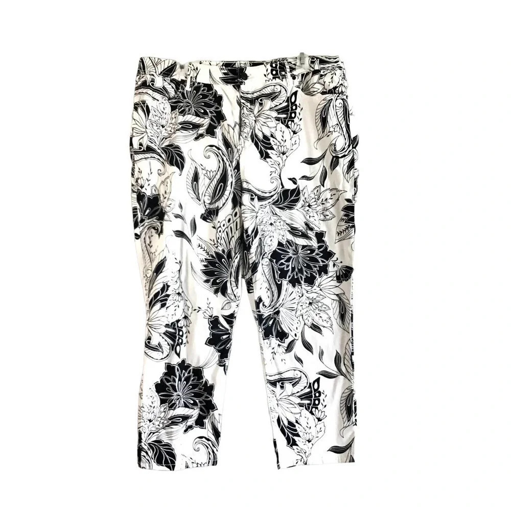 The Platinum Crop By Chico's Womens 12.5 (14/L) Black/White Palm Spring Floral